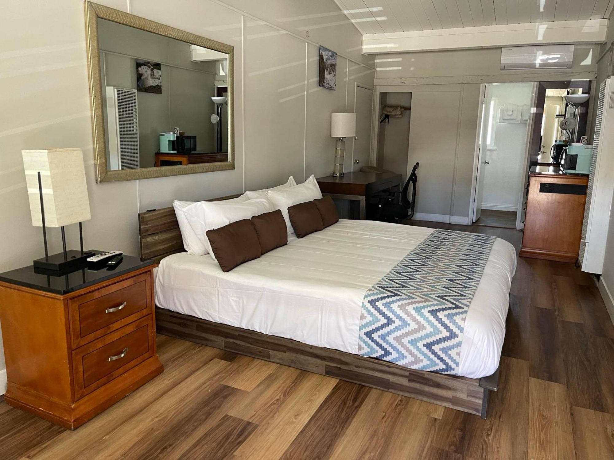 Omeo Suites Big Bear Биг Беър Лейк Екстериор снимка