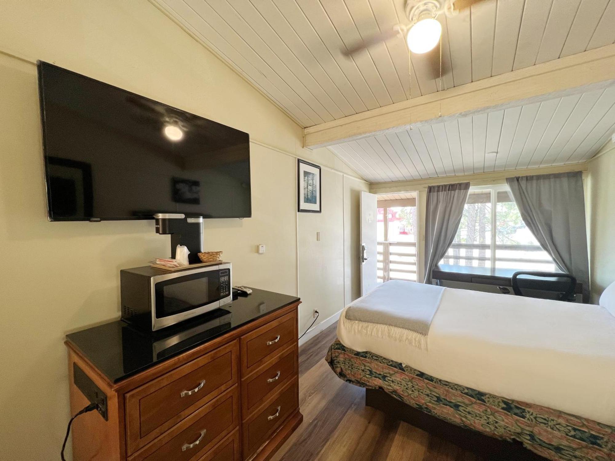 Omeo Suites Big Bear Биг Беър Лейк Стая снимка