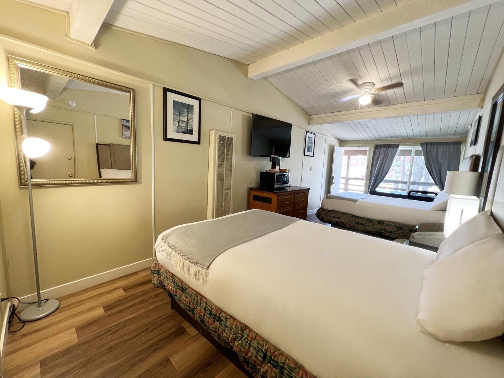 Omeo Suites Big Bear Биг Беър Лейк Стая снимка